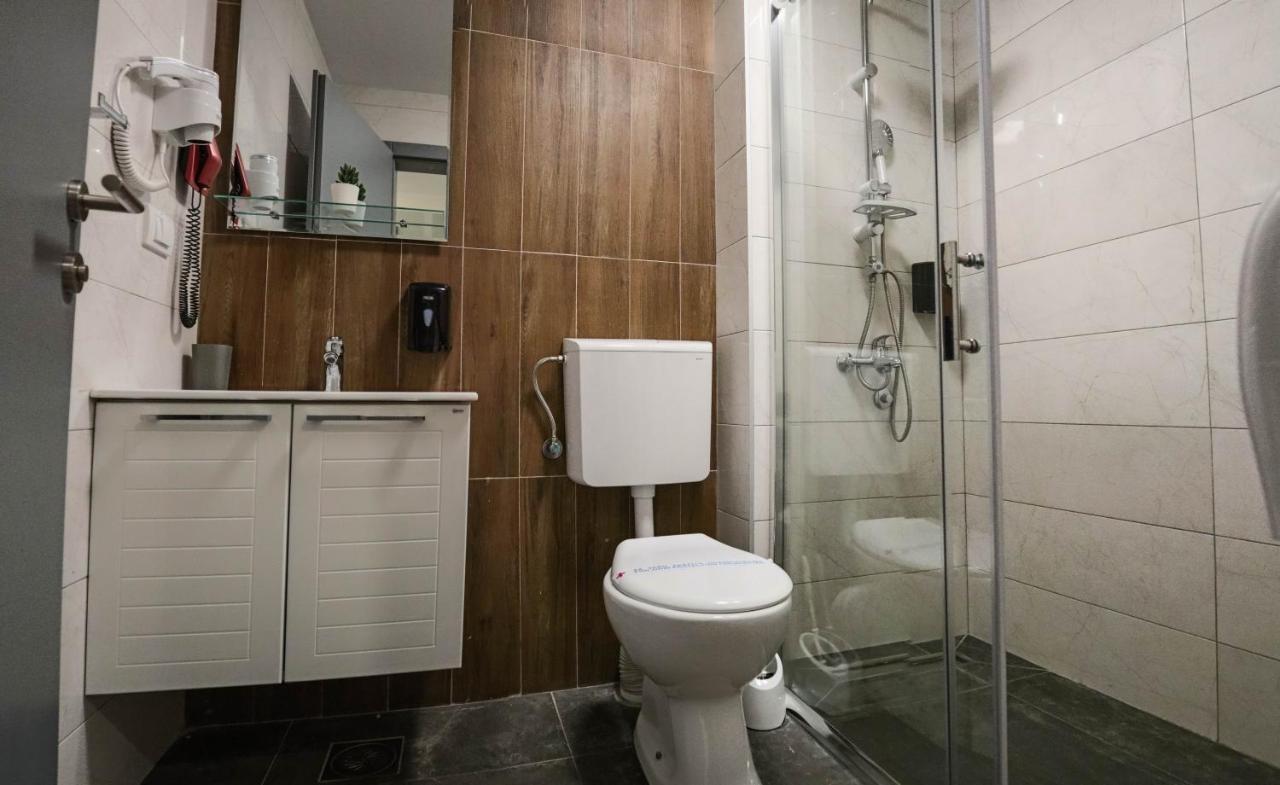 Hotel Dijana Pirot Dış mekan fotoğraf