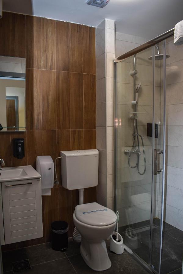 Hotel Dijana Pirot Dış mekan fotoğraf