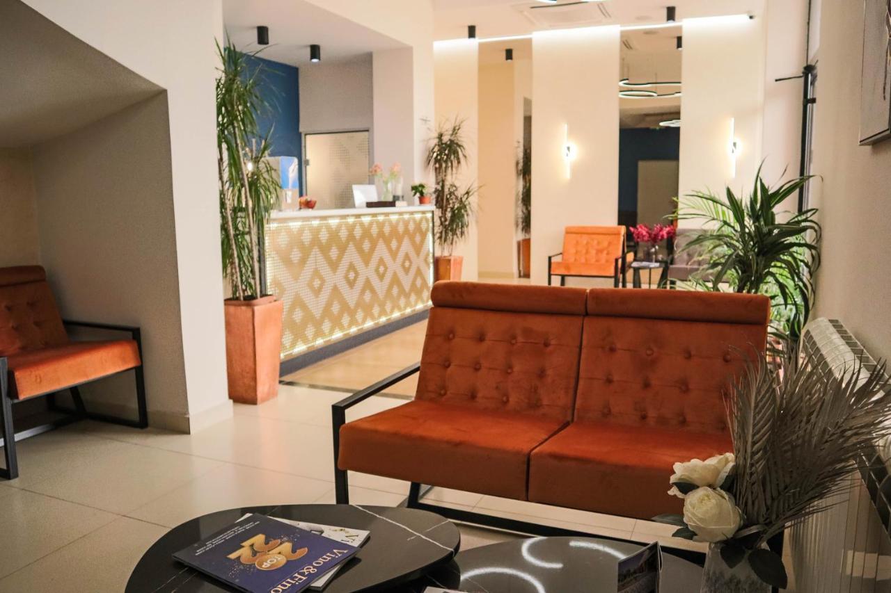 Hotel Dijana Pirot Dış mekan fotoğraf